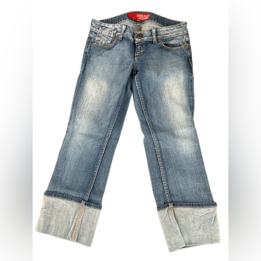 Woman’s Guess Cropped Jeans